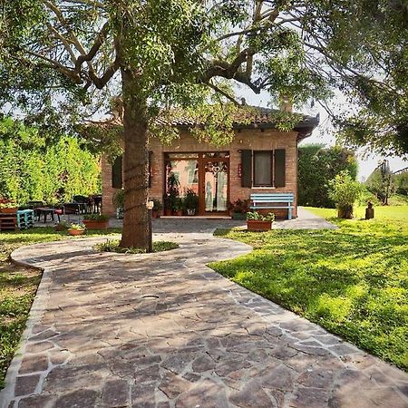 Agriturismo Fondo Novelle La Casina Ferrara Bagian luar foto