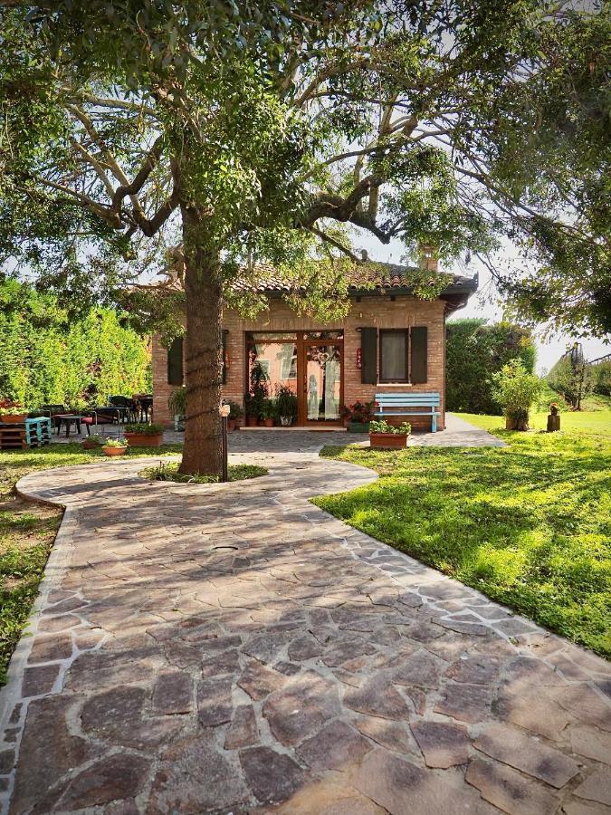Agriturismo Fondo Novelle La Casina Ferrara Bagian luar foto